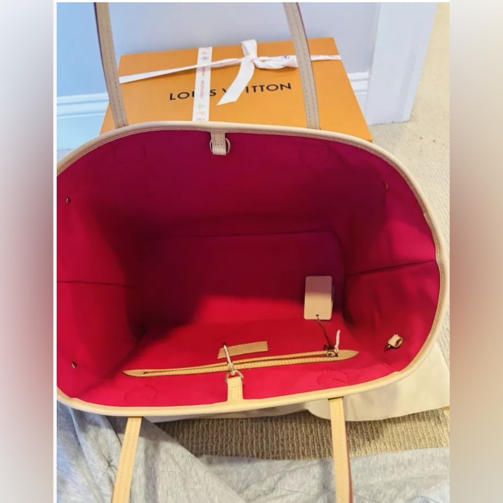 ***SOLD *** Louis Vuitton x Murakami 2025 Superflat Neverfull MM Bag- NWT - Picture 9 of 16